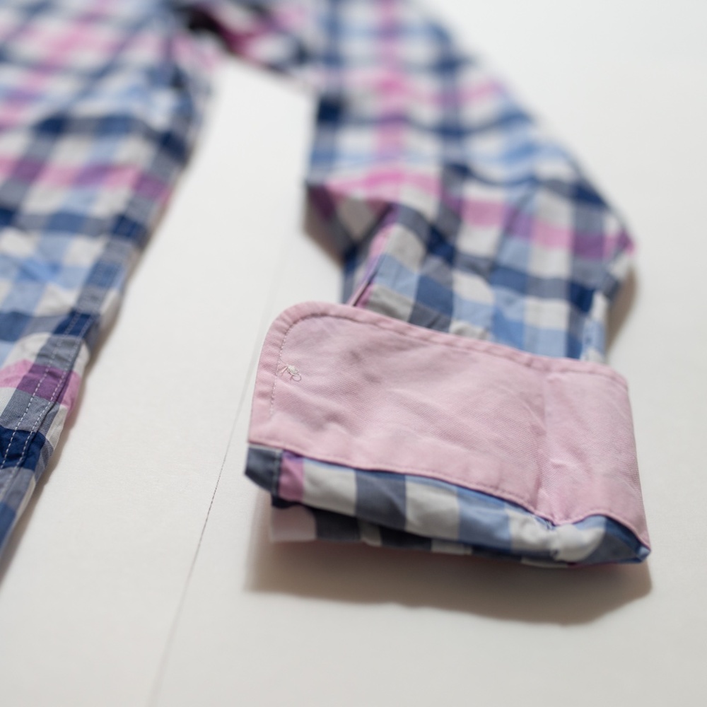 Button up - Picture 2 of 3